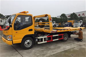 遂溪哪里有拖车服务